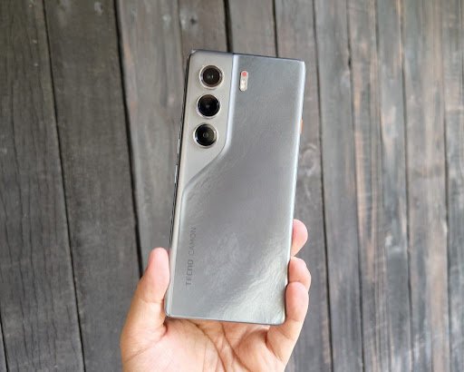 Tecno Camon 40 Pro