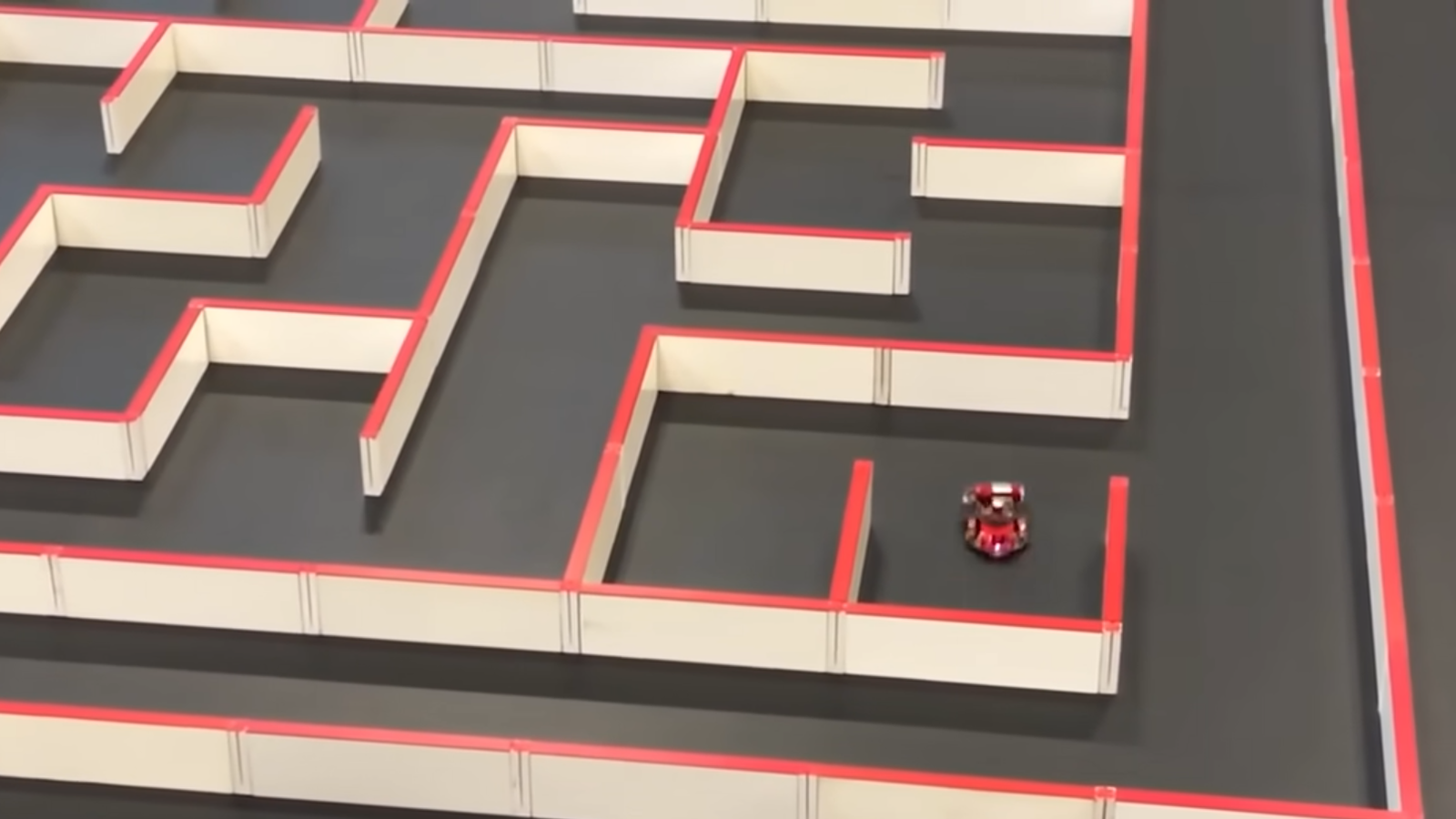 maze solving robot