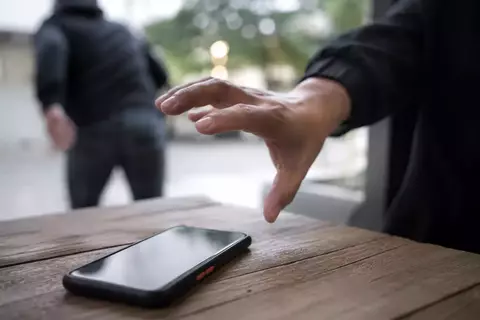 Enkripsi Data di HP: