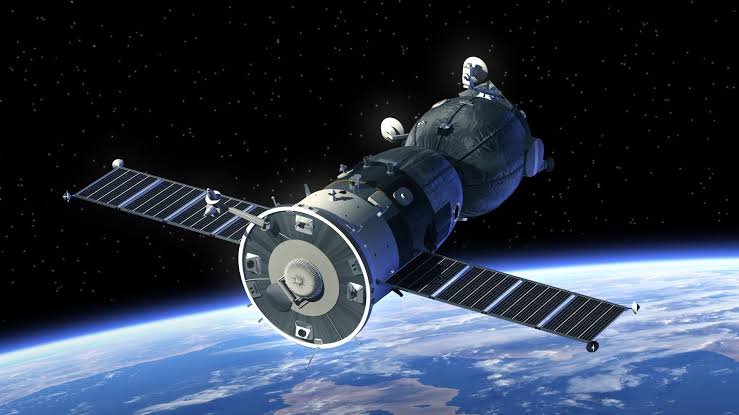 Satelit LEO: